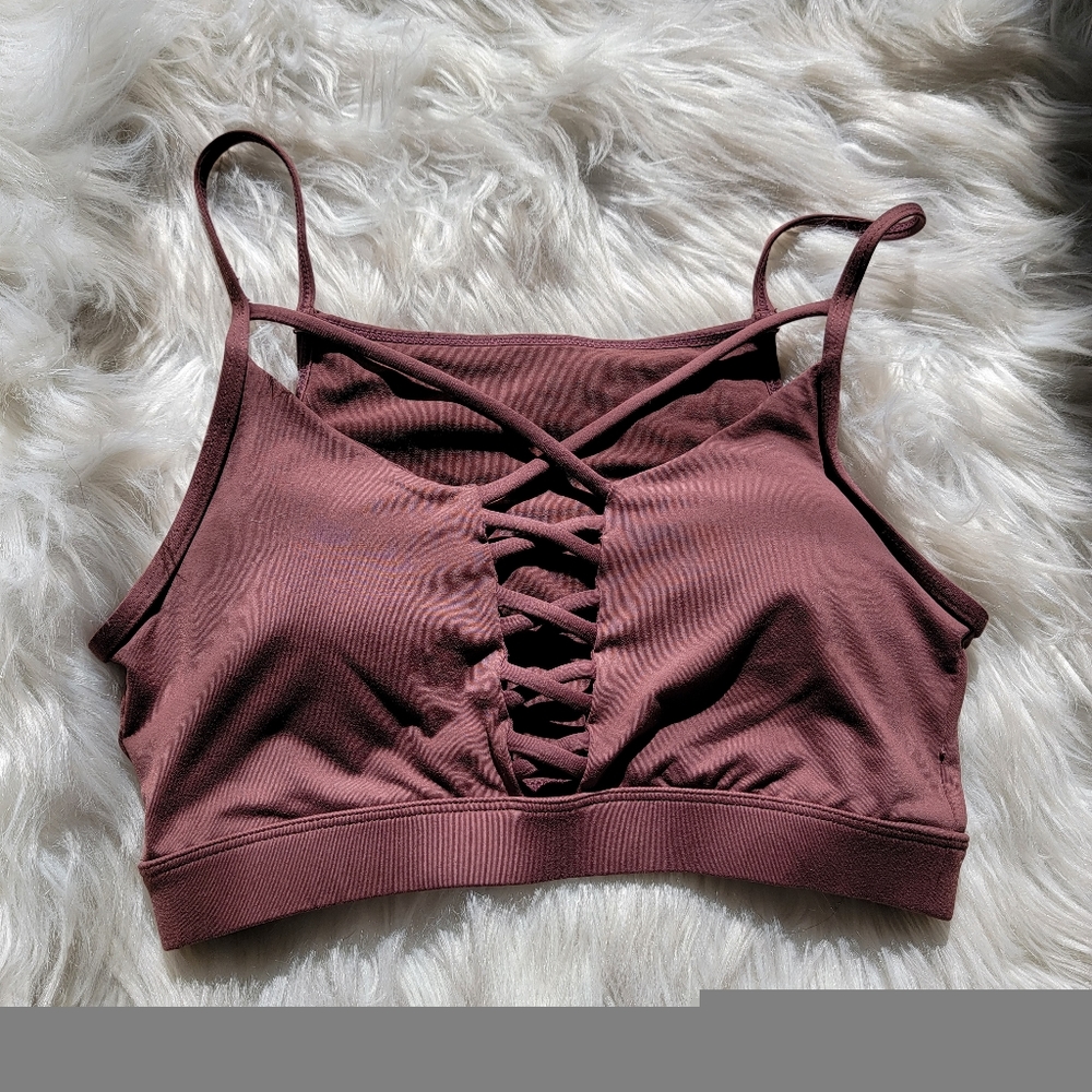 Crop top size small